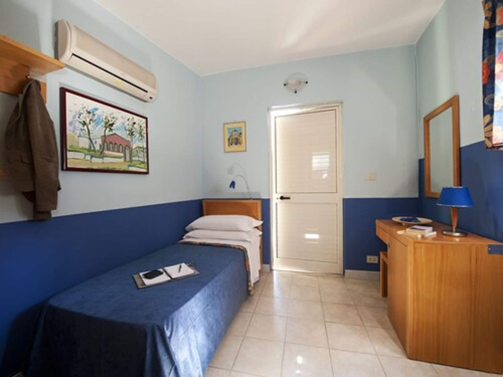 Villaggio Albergo Internazionale La Plaja Catania Ruang foto