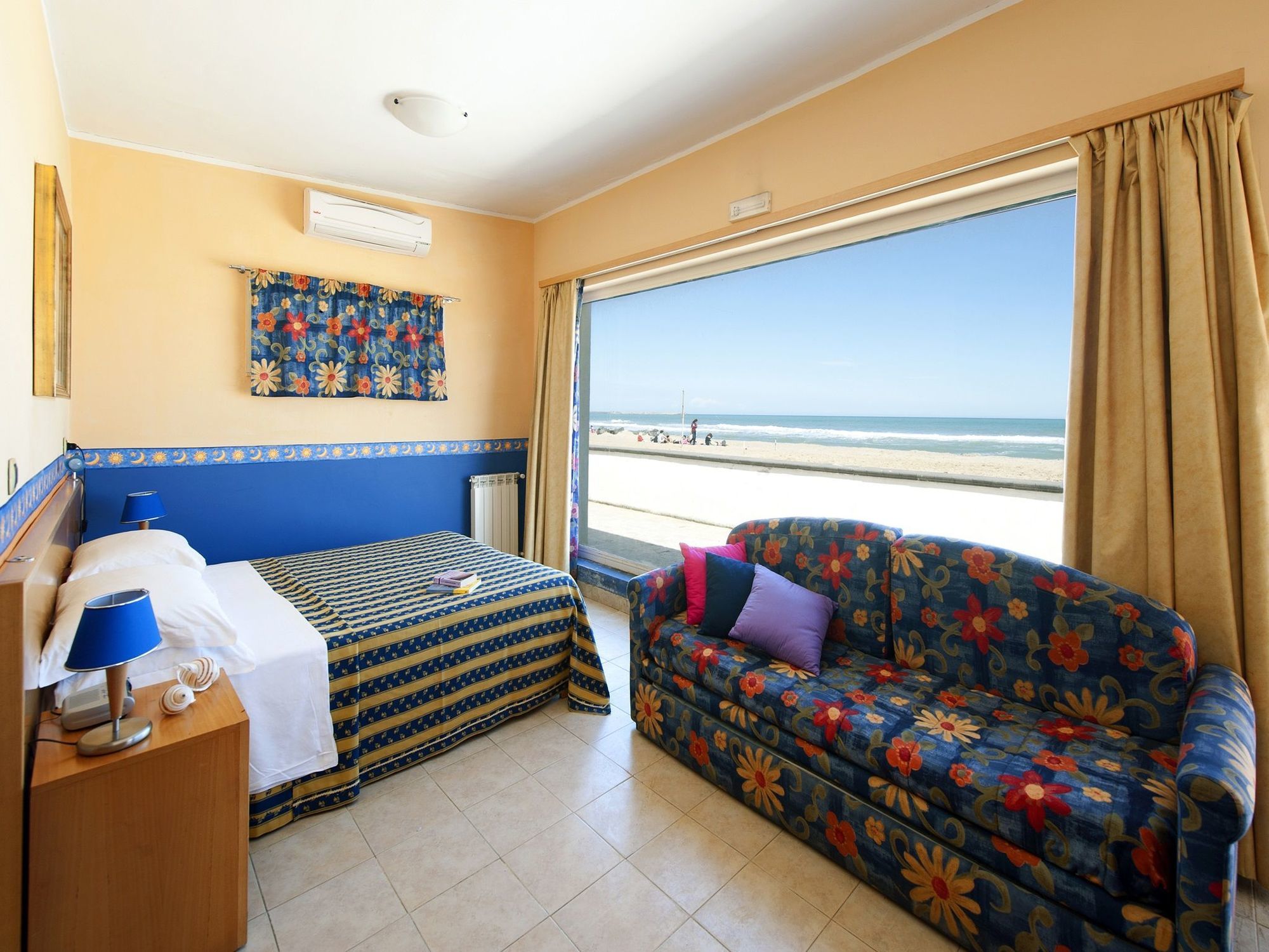 Villaggio Albergo Internazionale La Plaja Catania Bagian luar foto